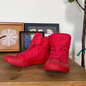 All red converse. Very clean and Hardly ever worn.